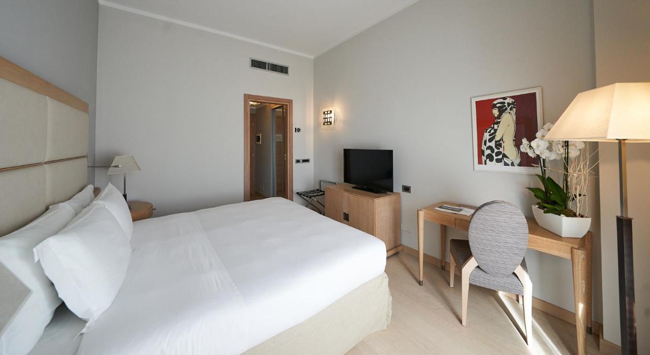 Hotel Astoria Biella Exterior photo