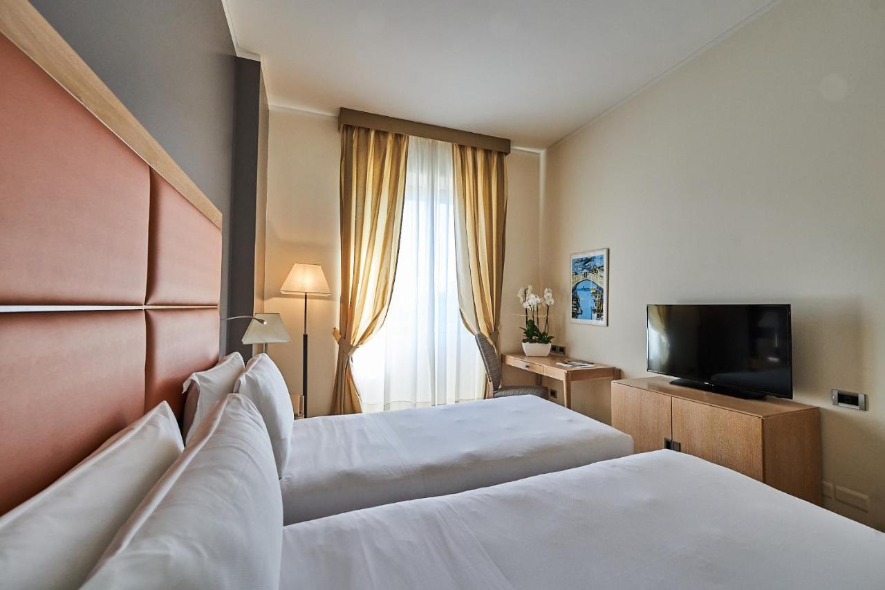 Hotel Astoria Biella Exterior photo
