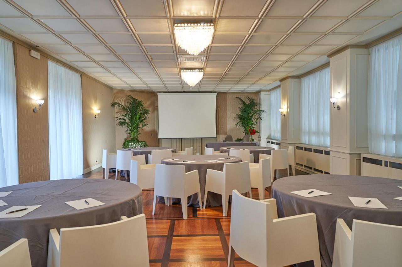 Hotel Astoria Biella Exterior photo