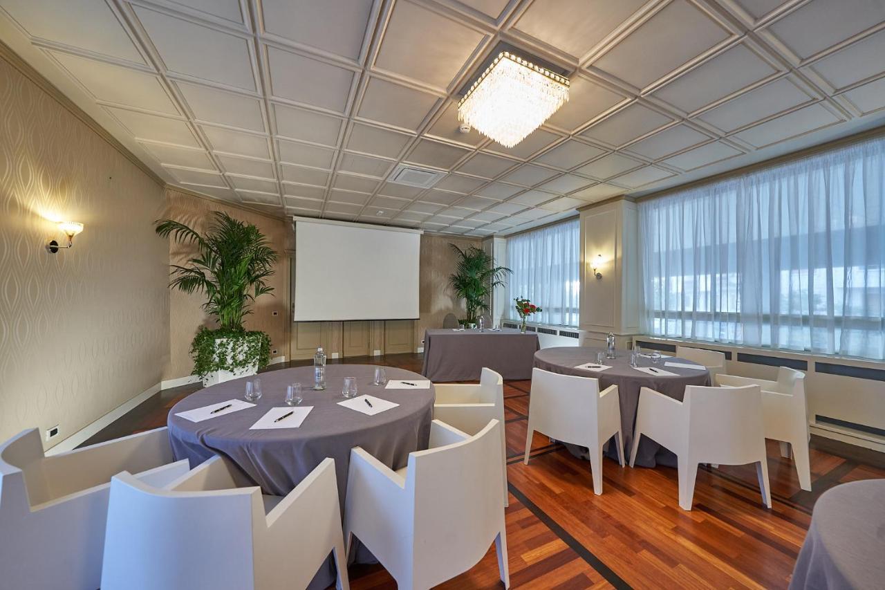 Hotel Astoria Biella Exterior photo